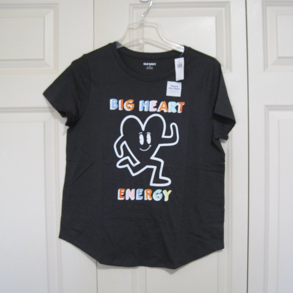 NWT Old Navy tee sz M